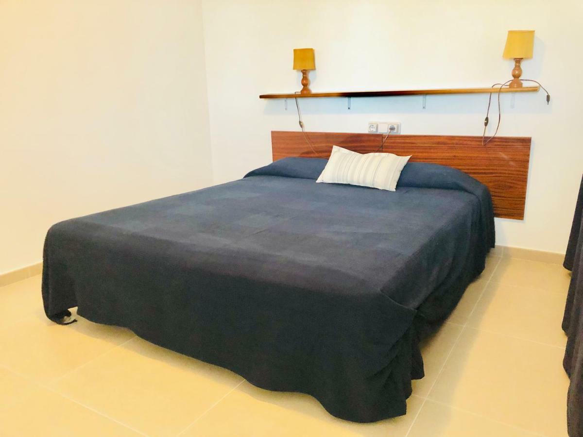 Puig Rom 68 Bajo Apartman Roses Kültér fotó